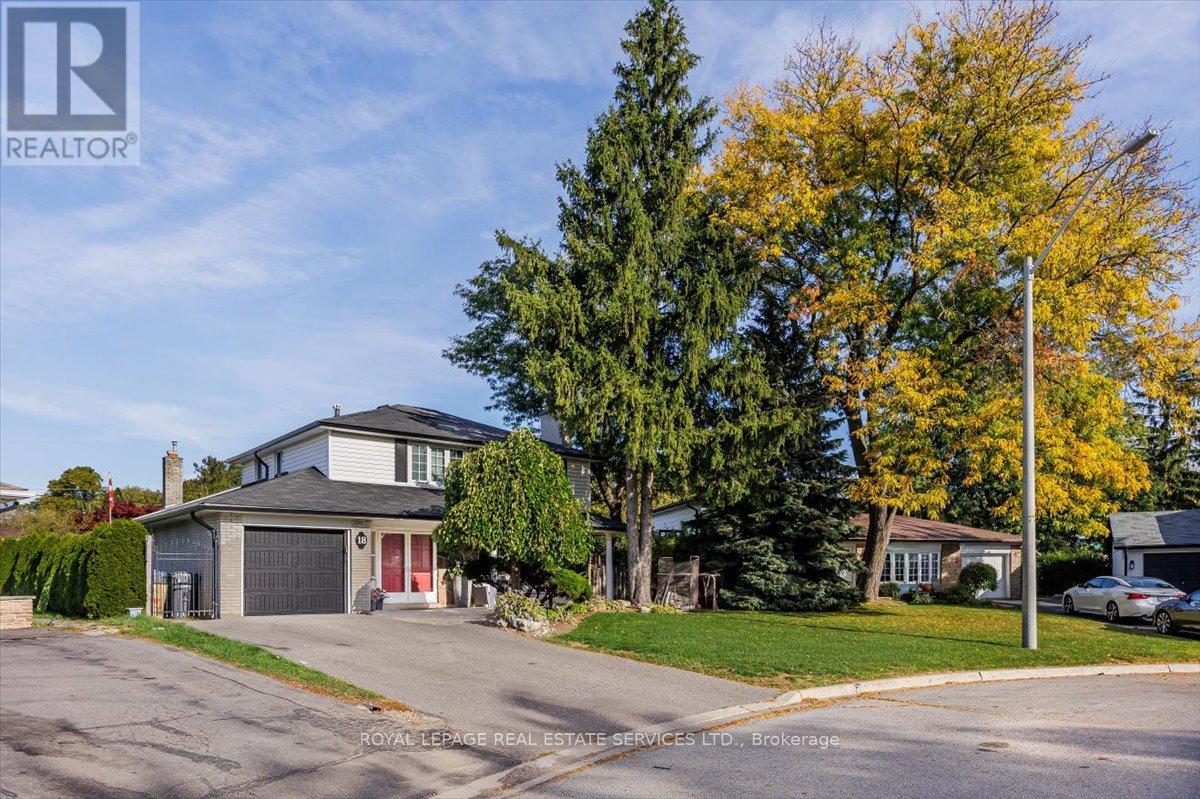 Detached at 18 CHESTERFIELD ROAD, Brampton (Brampton East)