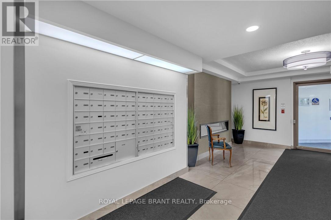 Apartment at 105 - 3497 UPPER MIDDLE ROAD, Burlington