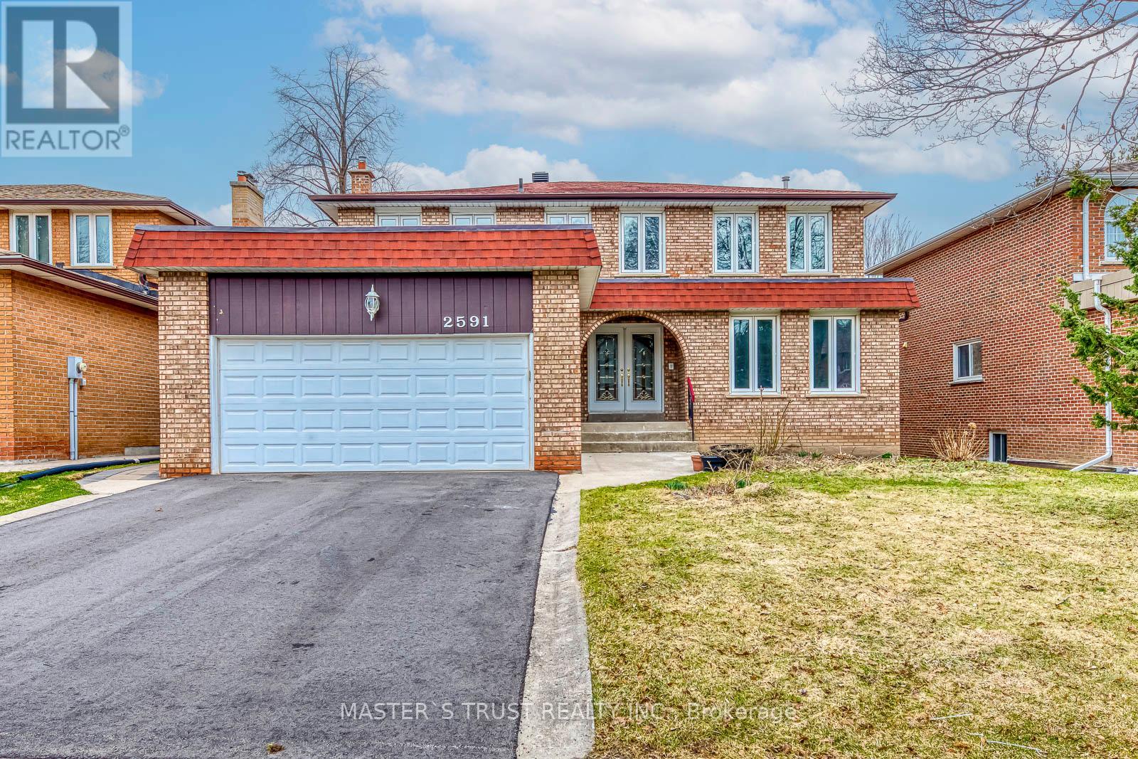 Detached at 2591 ROBIN DRIVE, Mississauga (Sheridan)