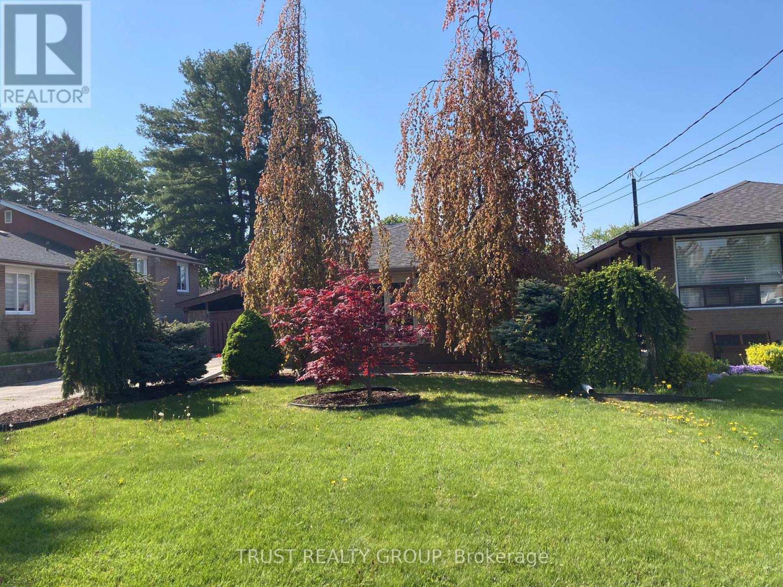 Detached at 9 DEL RIA DRIVE, Toronto (Maple Leaf)