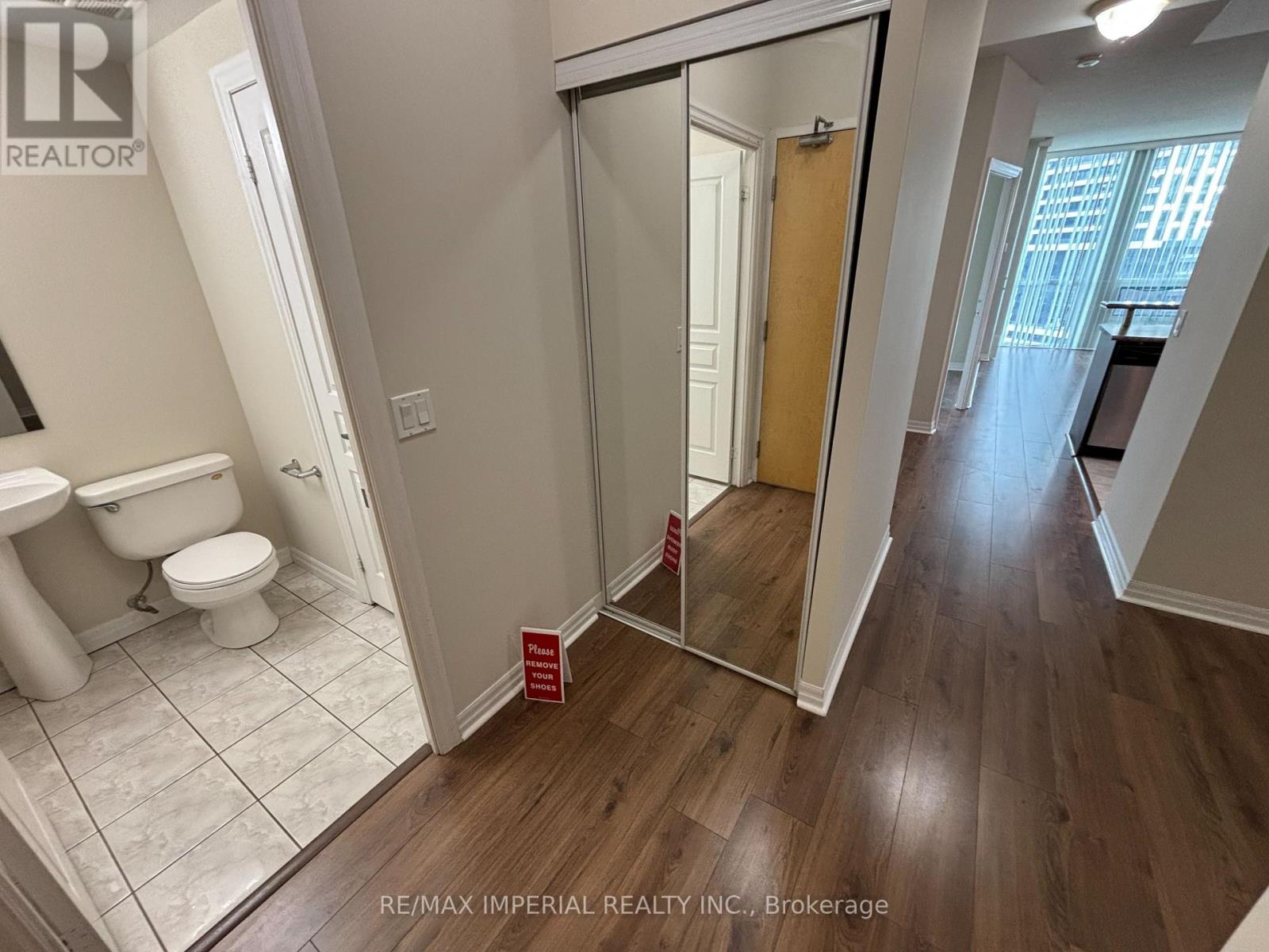 Apartment at 2110 - 220 BURNHAMTHORPE ROAD W, Mississauga