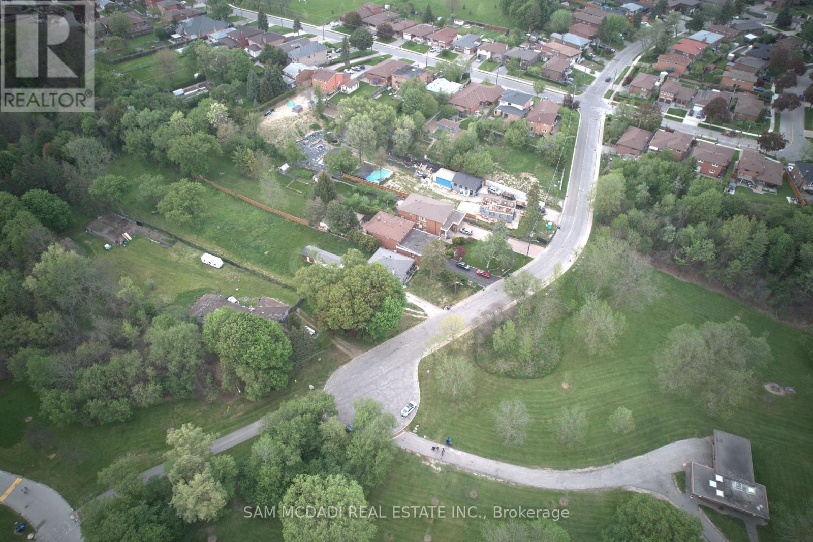 Detached at 148 ROWNTREE MILL ROAD S, Toronto
