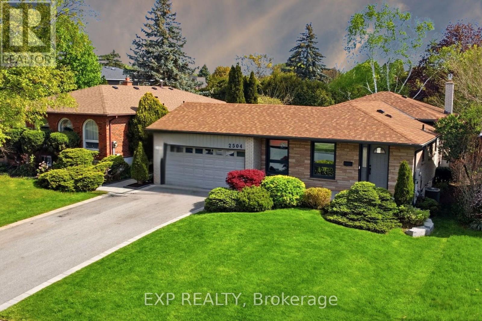 Detached at 2504 YARMOUTH CRESCENT, Oakville (WO West)