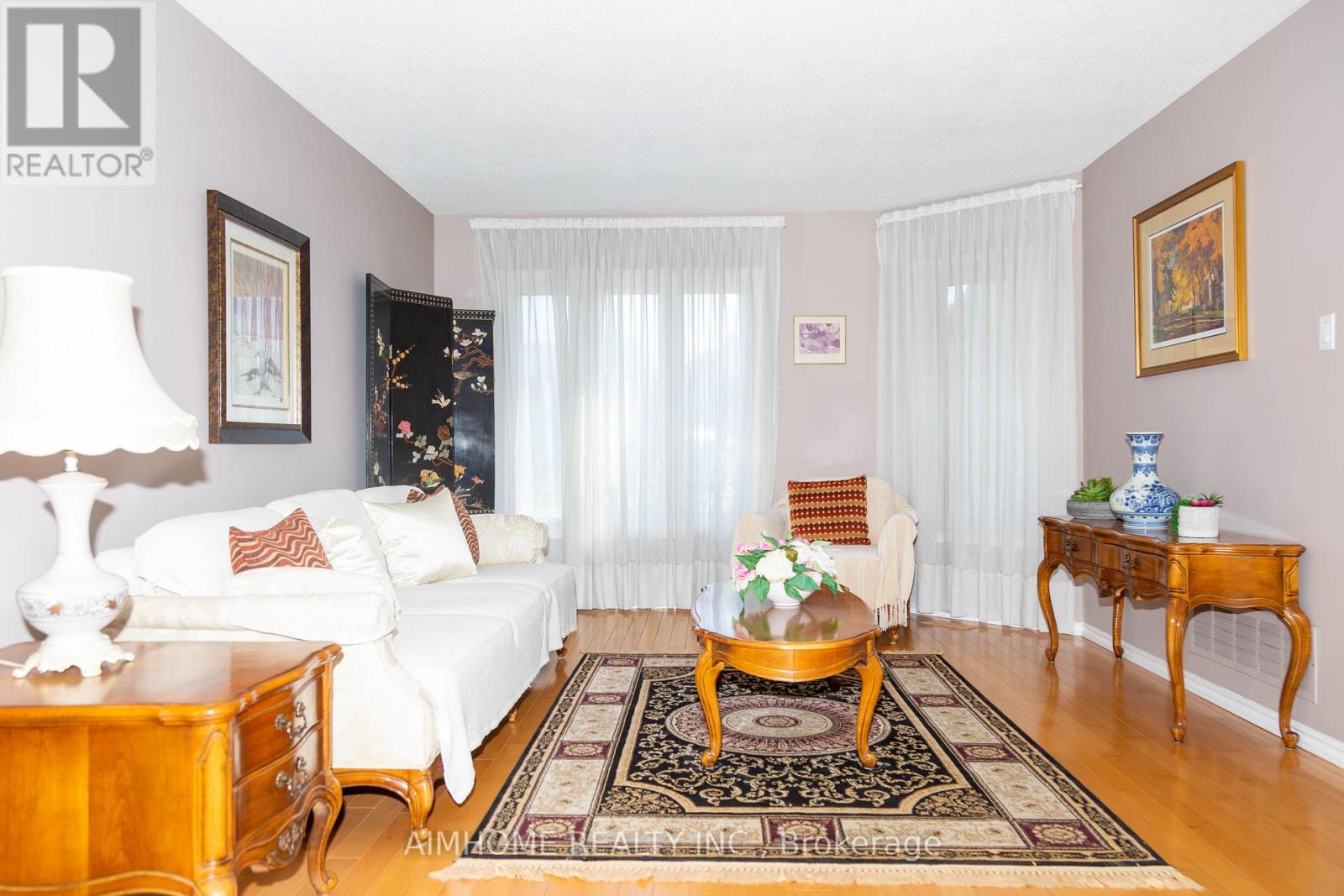 Detached at 3295 BLOOMFIELD DRIVE, Mississauga