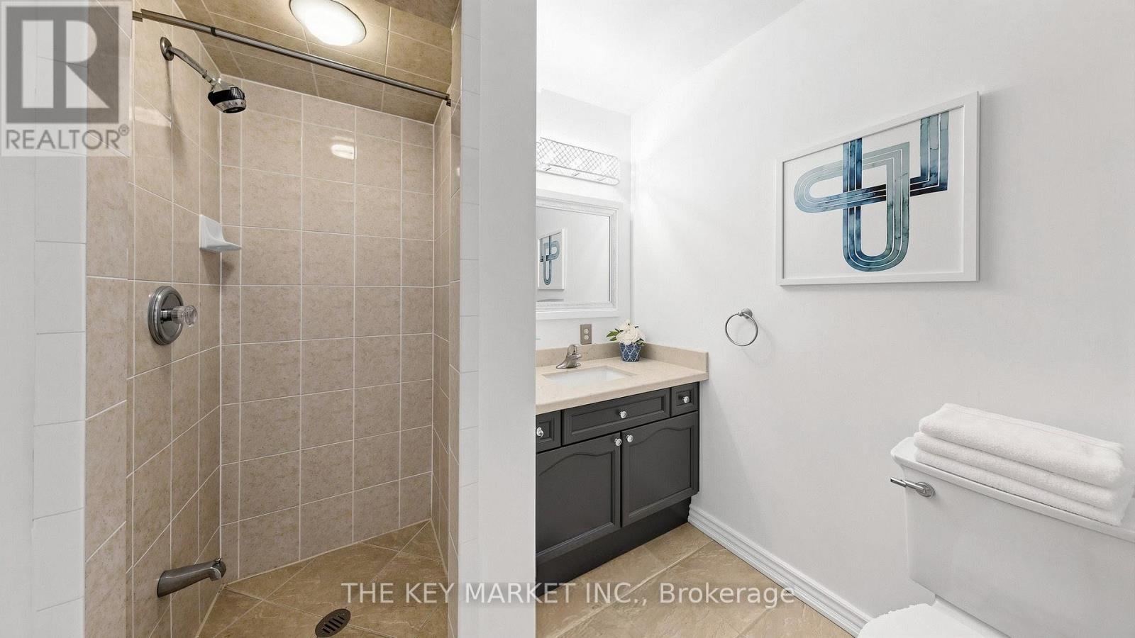 Townhouse at 14 - 435 ENGLISH ROSE LANE, Oakville