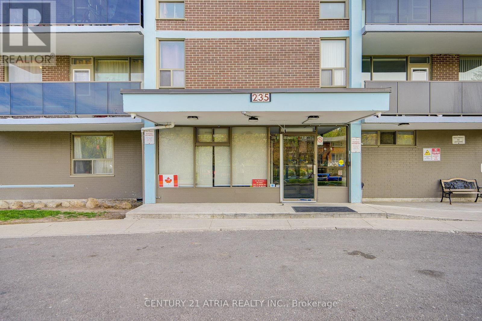 Apartment at 906 - 235 GRANDRAVINE DRIVE, Toronto