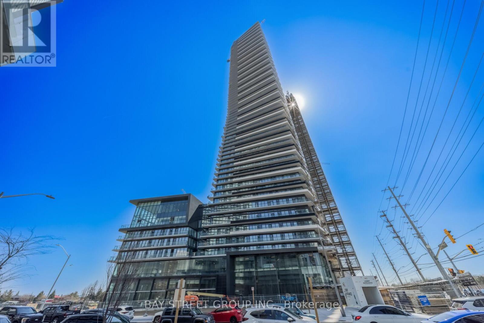 Apartment at 1212 - 448 BURNHAMTHORPE ROAD W, Mississauga (City Centre)