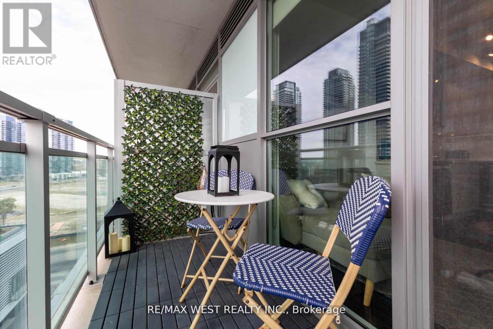 Apartment at 802 - 33 SHORE BREEZE DRIVE, Toronto