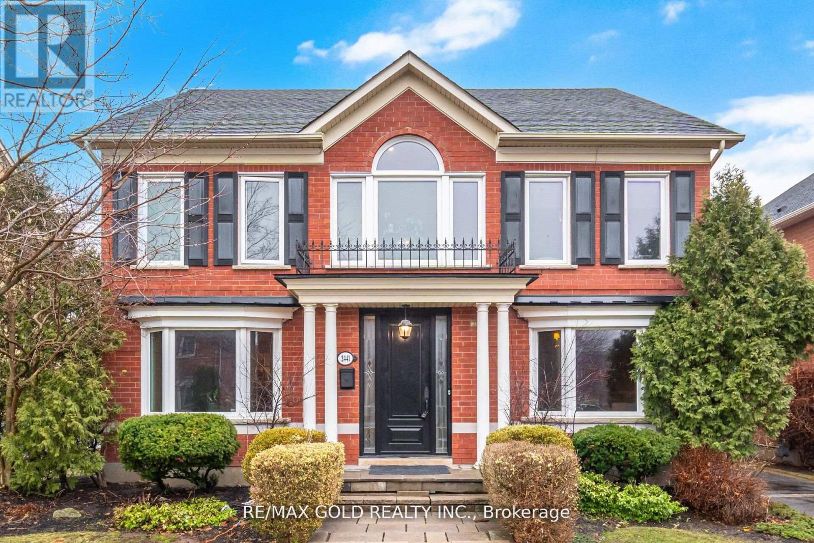 Detached at 2441 CAPILANO CRESCENT, Oakville (RO River Oaks)