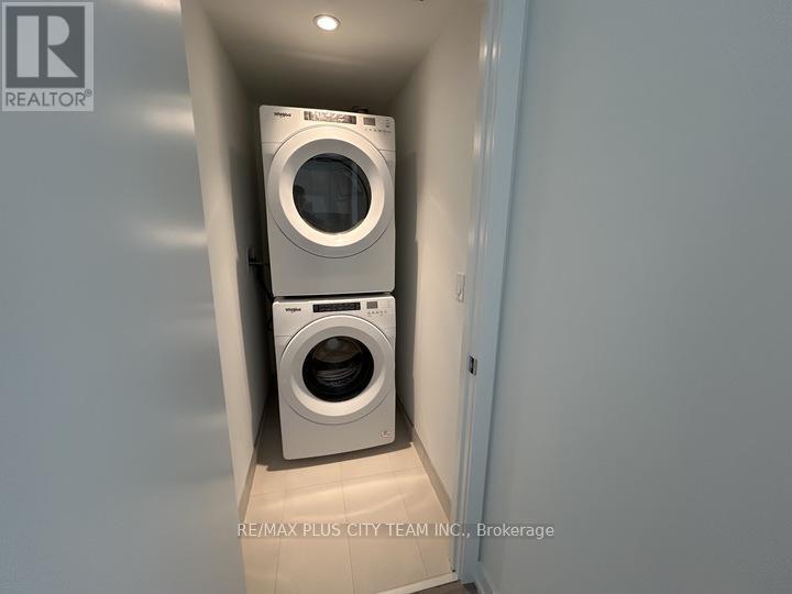 Apartment at 1005 - 1007 THE QUEENSWAY ROAD, Toronto