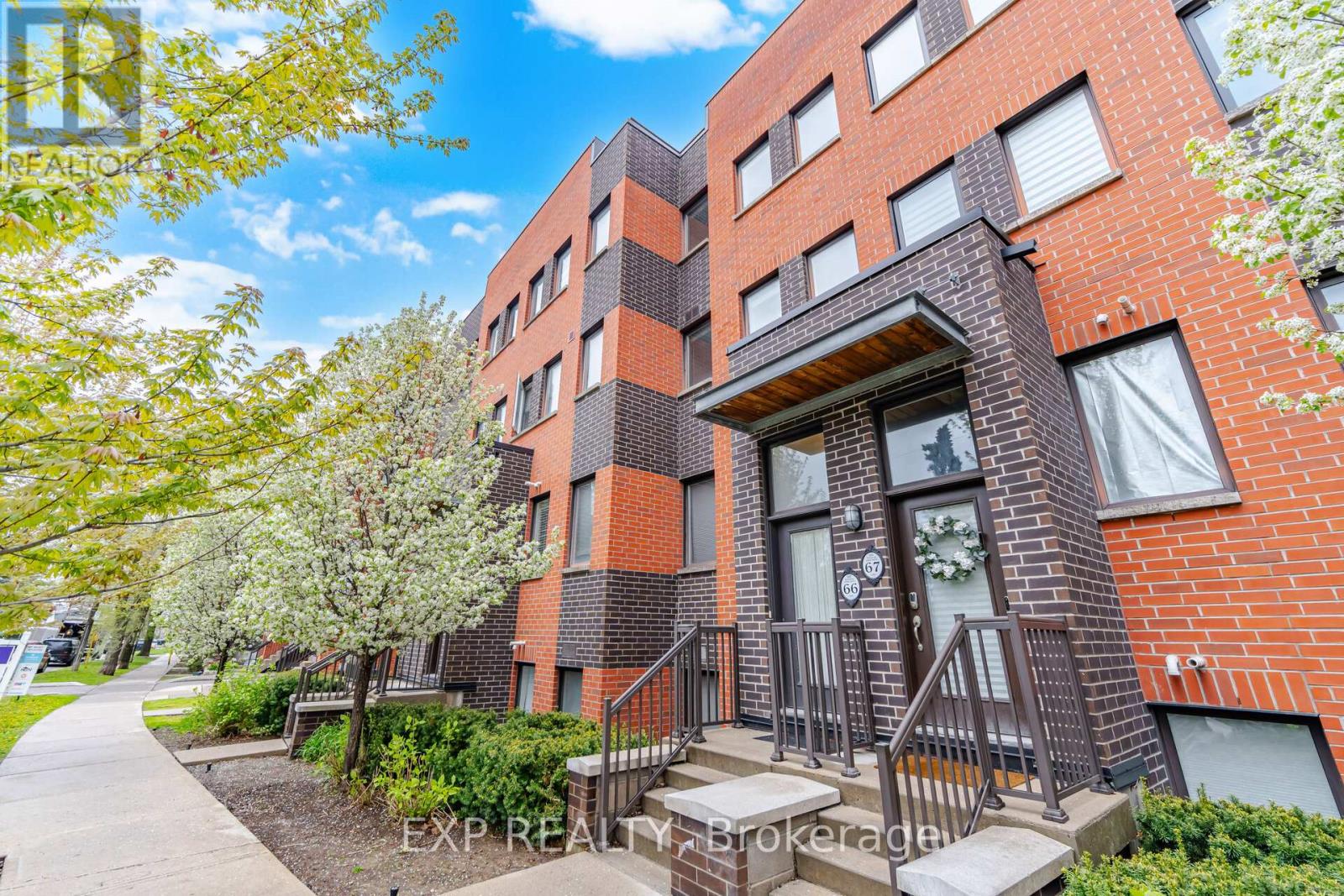 Townhouse at 66 - 60 WINSTON PARK BOULEVARD, Toronto (Downsview-Roding-CFB)