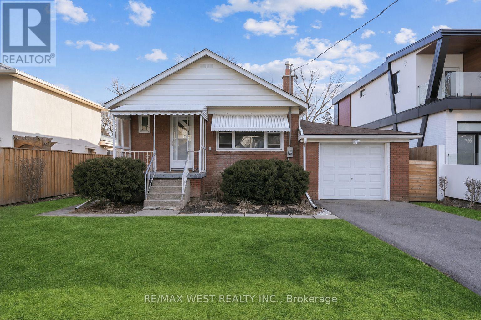 Detached at 29 PRENNAN AVENUE, Toronto (Islington-City Centre West)