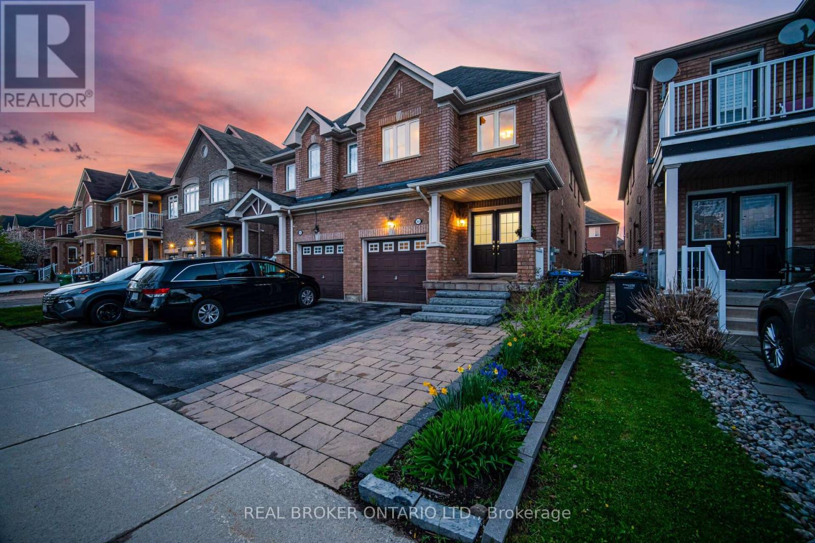 Semi-Detached/Link at 3935 SKYVIEW STREET, Mississauga (Churchill Meadows)
