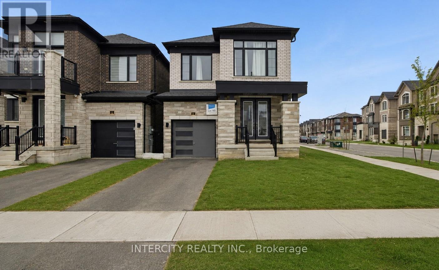 Detached at 66 CAMINO REAL DRIVE, Caledon