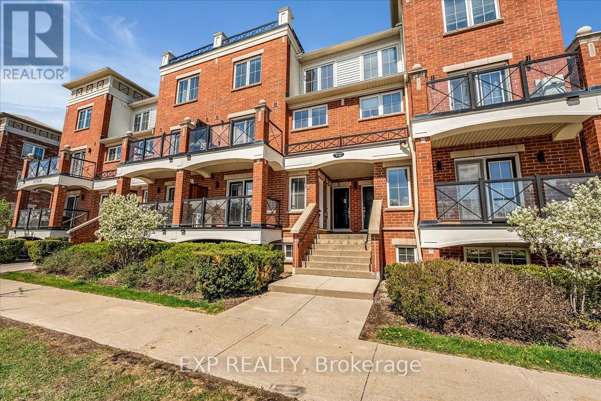 Townhouse at 9 - 2557 SIXTH LINE, Oakville (RO River Oaks)