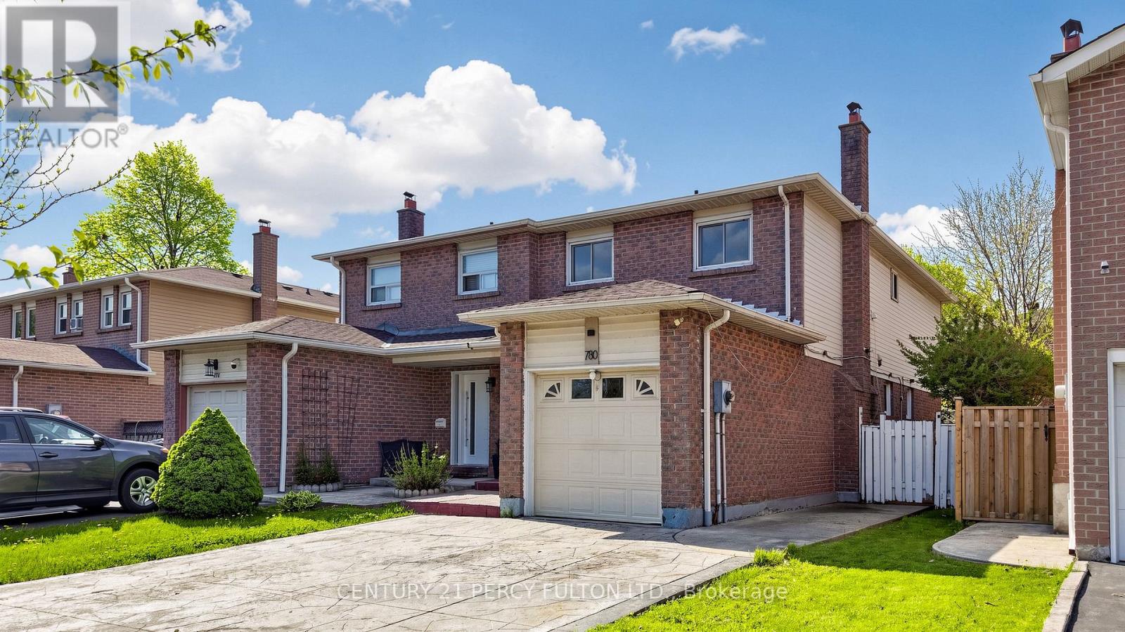 Semi-Detached/Link at 780 GALLOWAY CRESCENT, Mississauga (Creditview)
