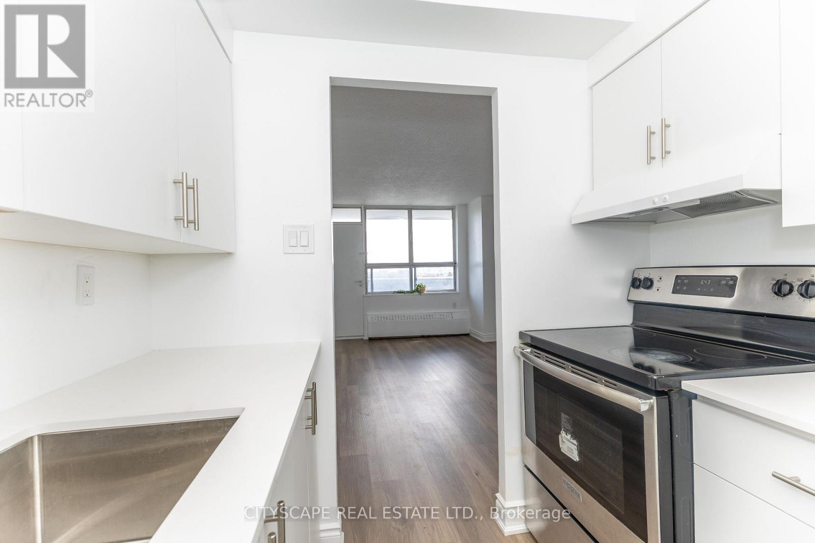 Apartment at 1005 - 940 CALEDONIA ROAD, Toronto