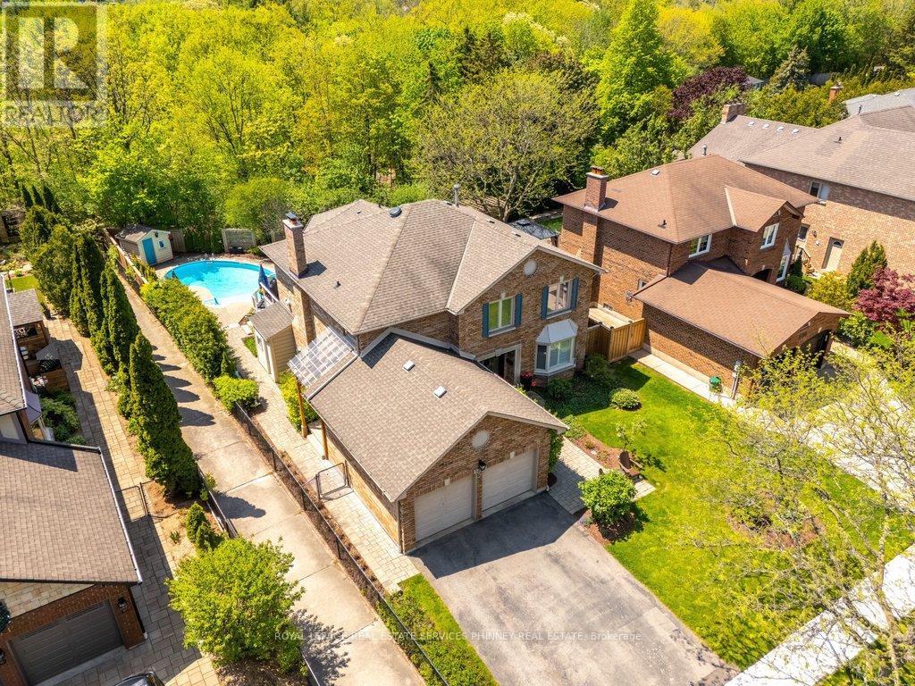 Detached at 1357 GOLDEN MEADOW TRAIL, Oakville (FA Falgarwood)