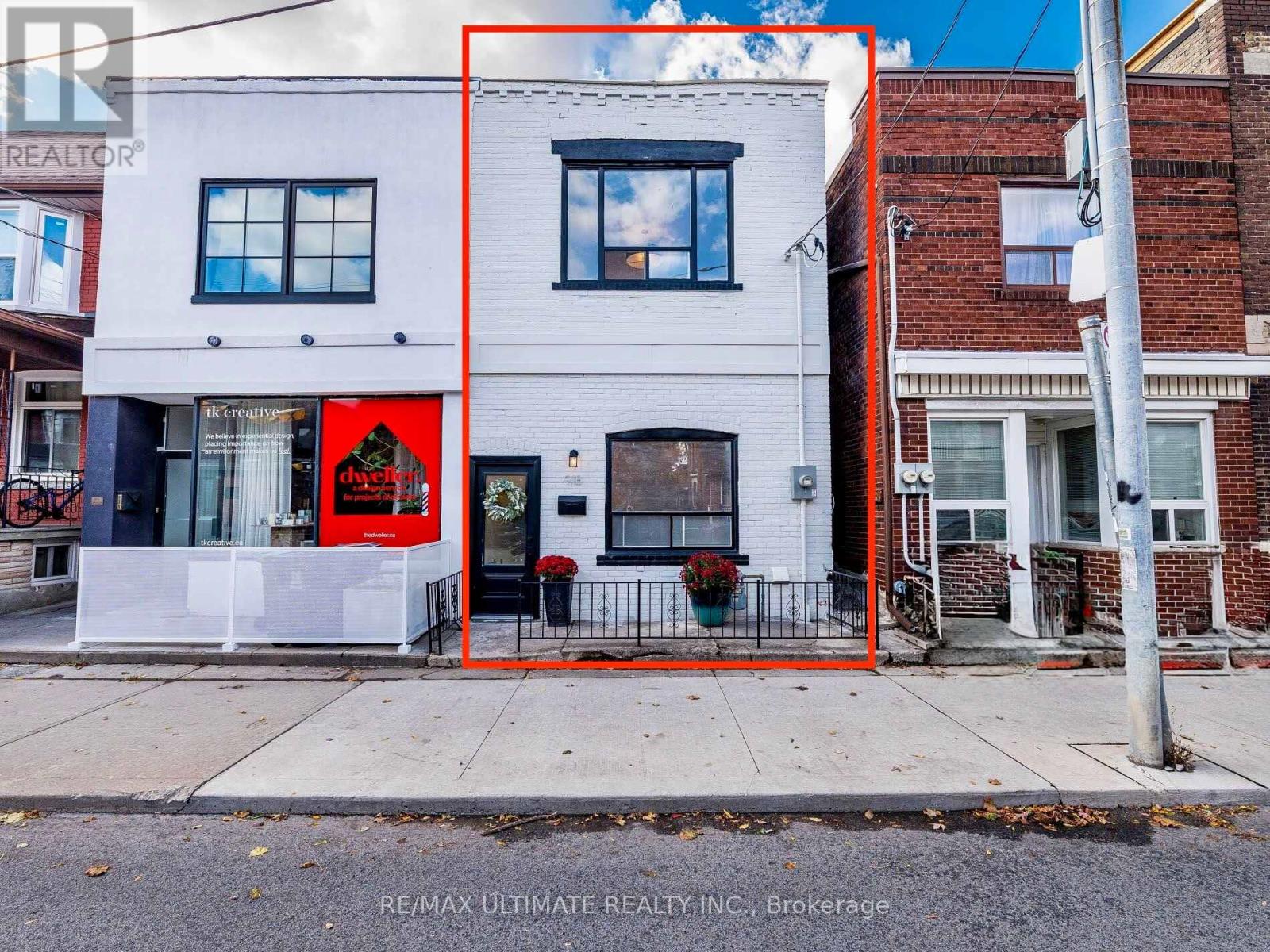 Semi-Detached/Link at 918 OSSINGTON AVENUE, Toronto (Dovercourt-Wallace Emerson-Junction)