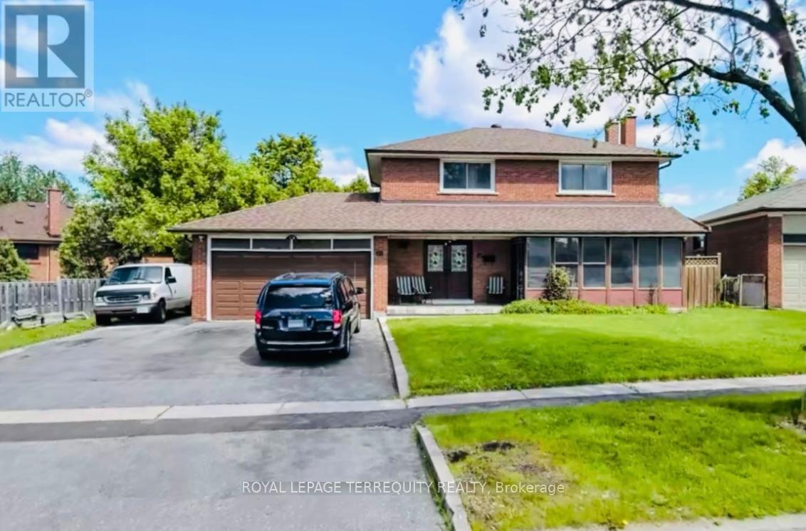 Detached at 28 KEEGAN CRESCENT, Toronto (York University Heights)