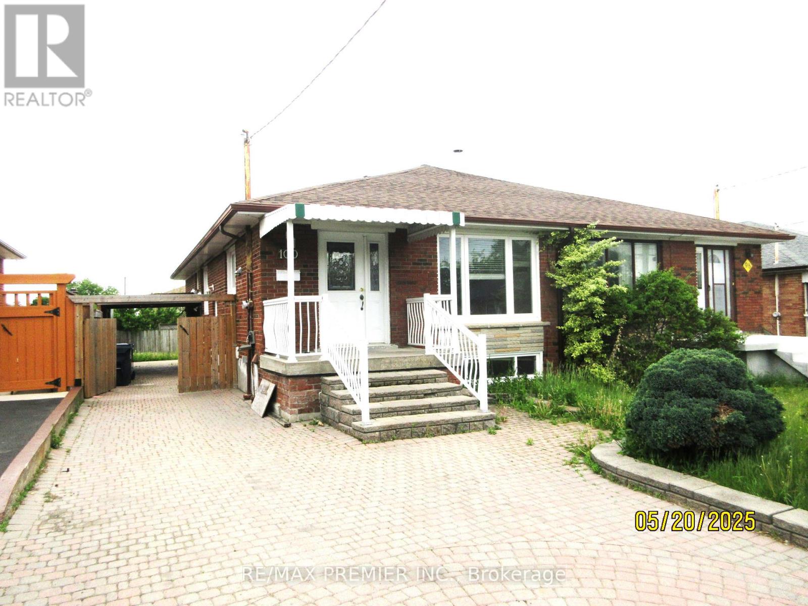 Semi-Detached/Link at 100 SNOWOOD COURT, Toronto (Glenfield-Jane Heights)
