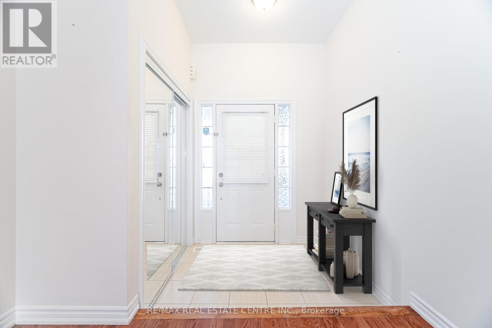 Townhouse at 11 YATELY STREET, Brampton