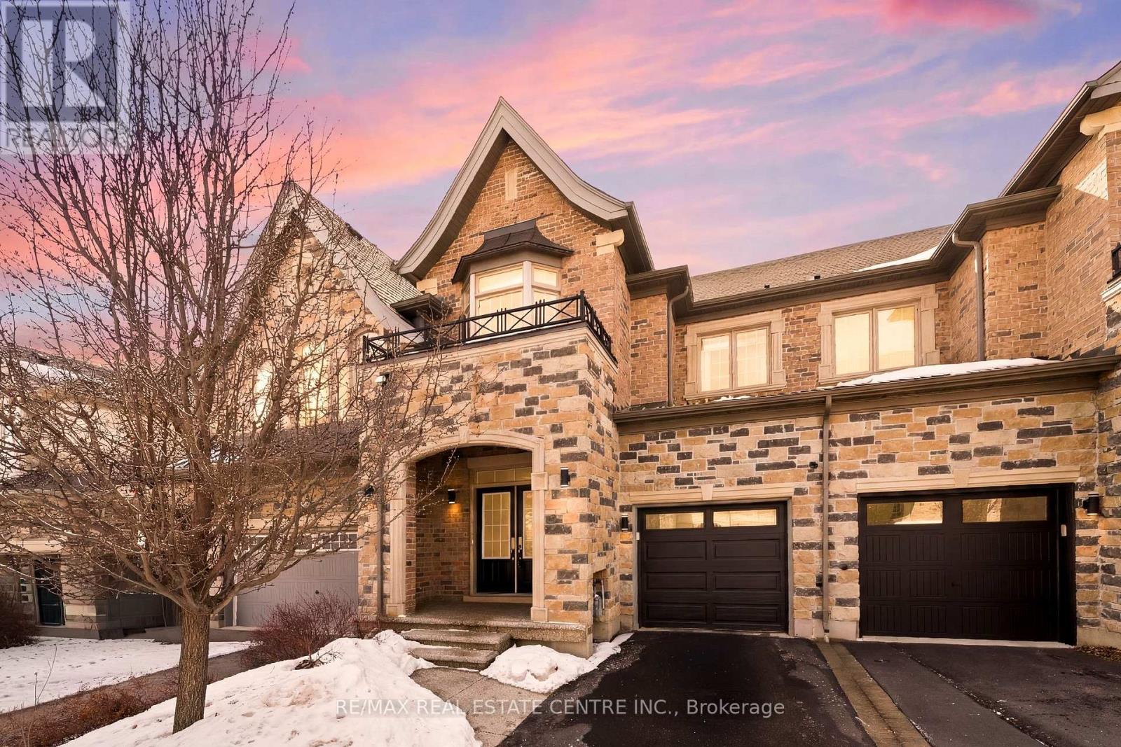 Townhouse at 2466 VILLAGE COMMON, Oakville (BC Bronte Creek)