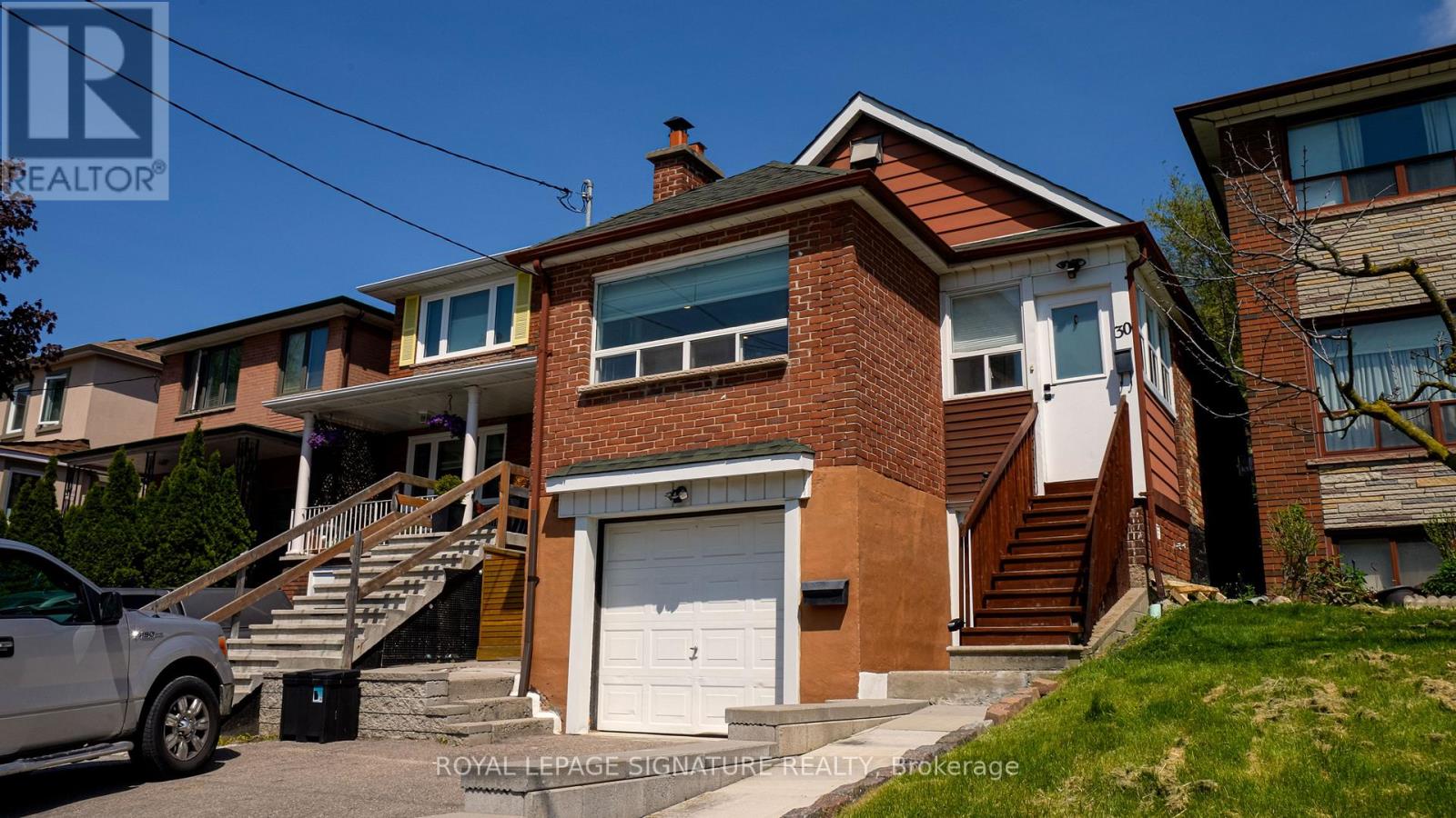 Detached at MAIN - 30 PRESTON ROAD, Toronto (Caledonia-Fairbank)