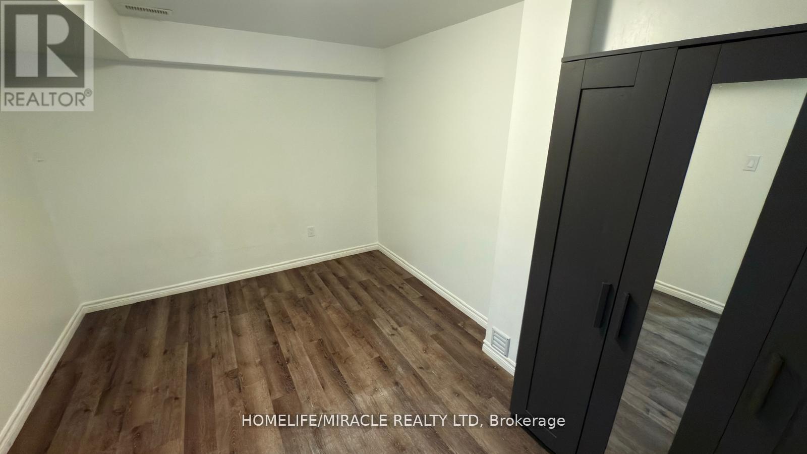 Detached at 147 YATES DRIVE, Milton