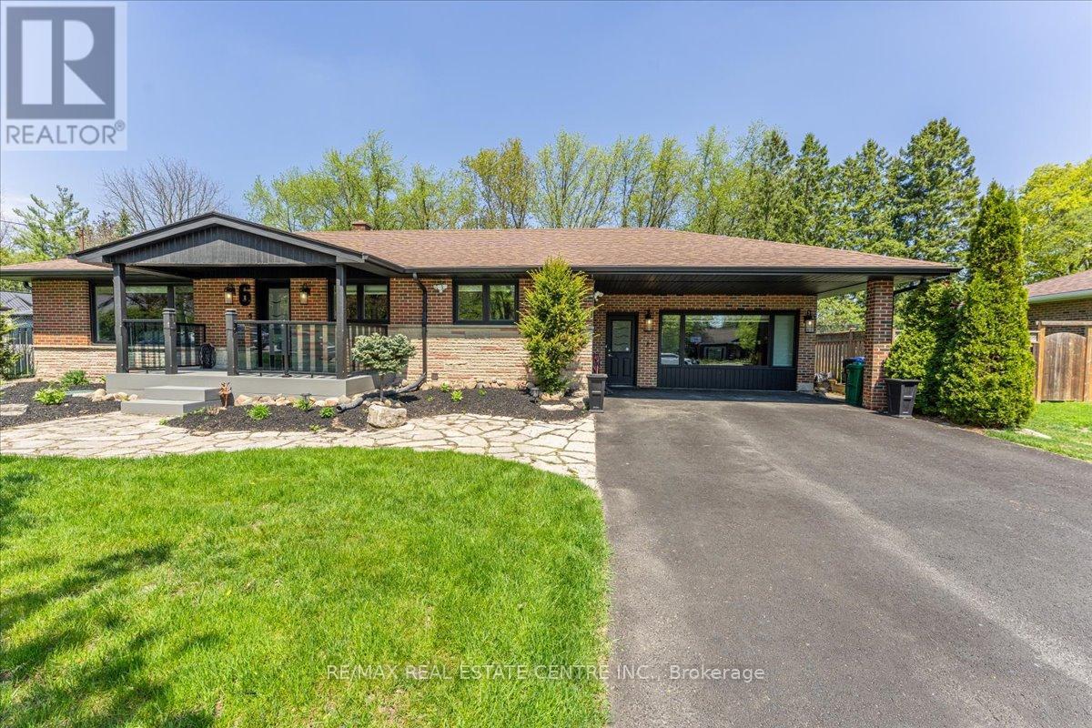 Detached at 6 MAPLE GROVE ROAD, Caledon (Caledon Village)