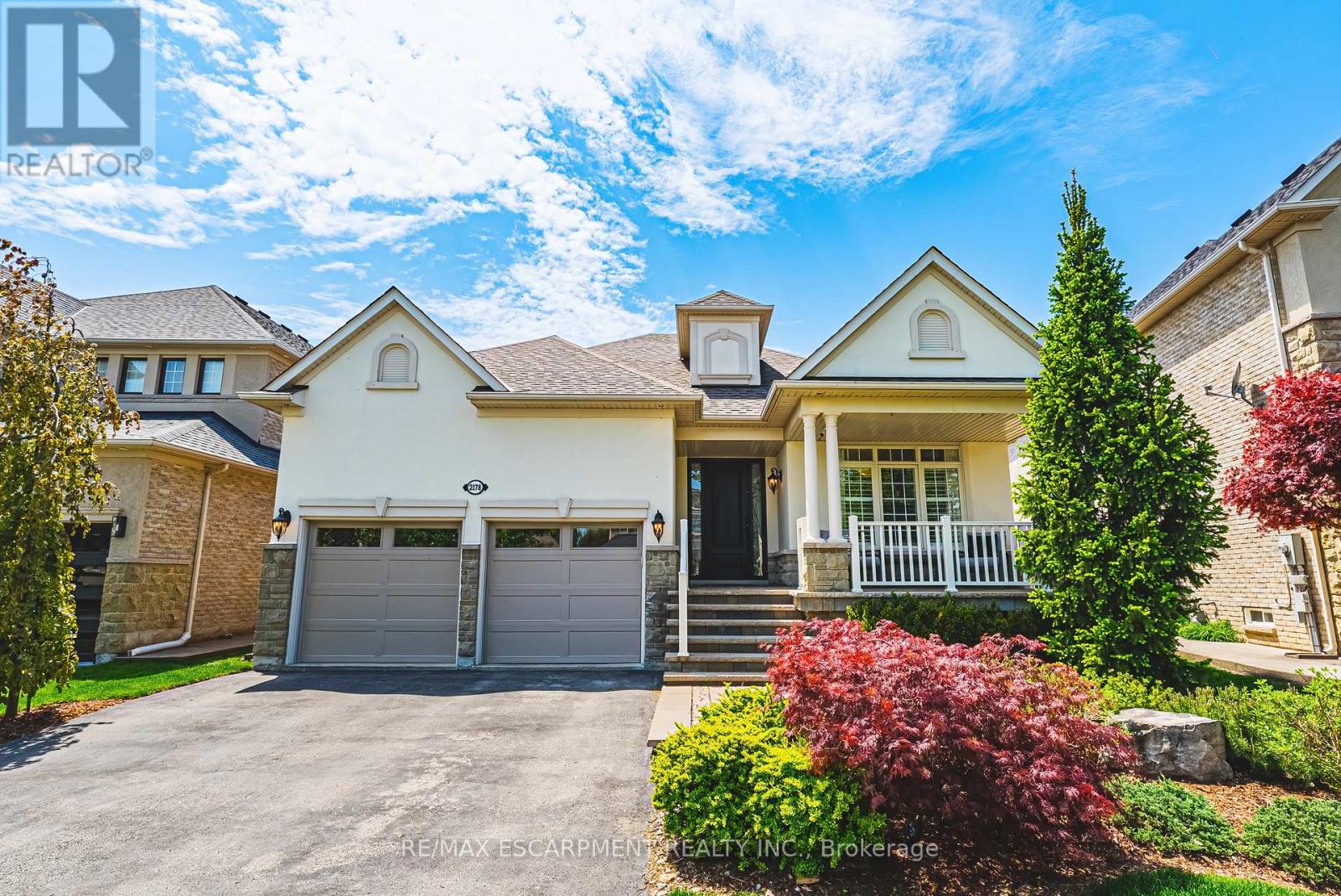 Detached at 2178 BERWICK DRIVE, Burlington (Rose)
