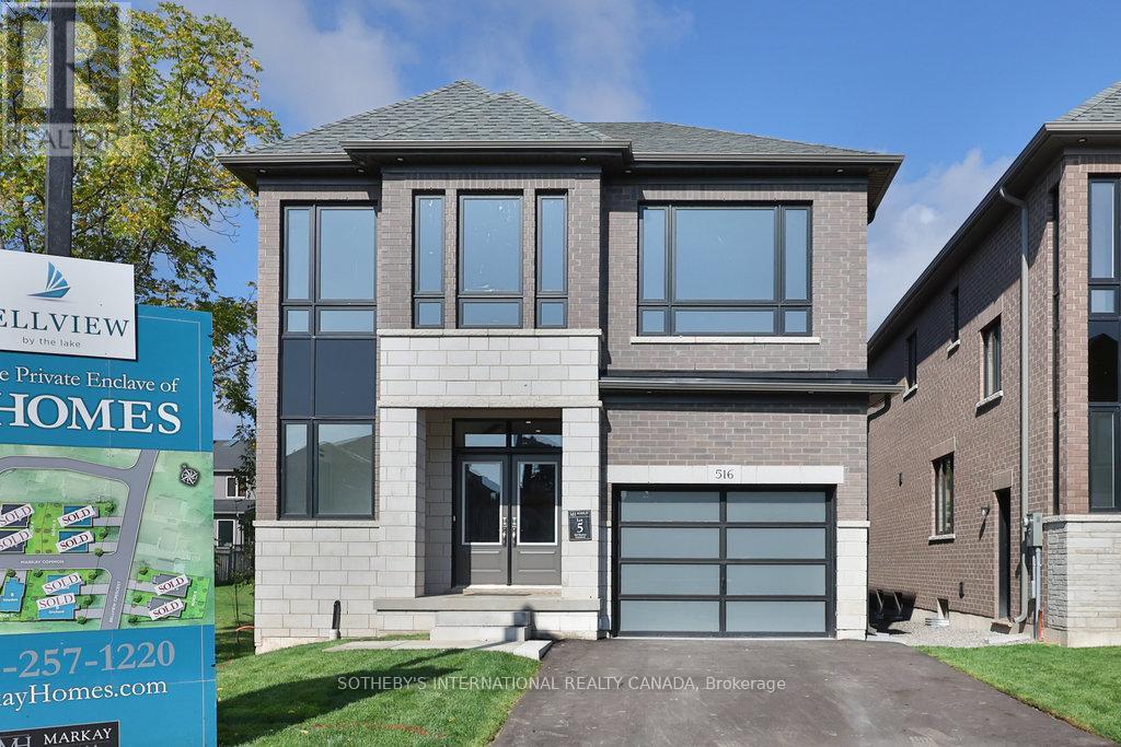 Detached at 516 MARKAY COMMON, Burlington (Brant)