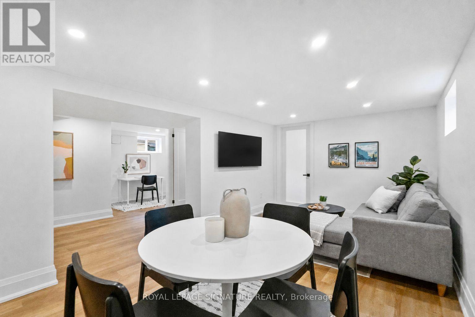 Detached at LOWER LEVEL - 238 GAMMA STREET, Toronto (Alderwood)