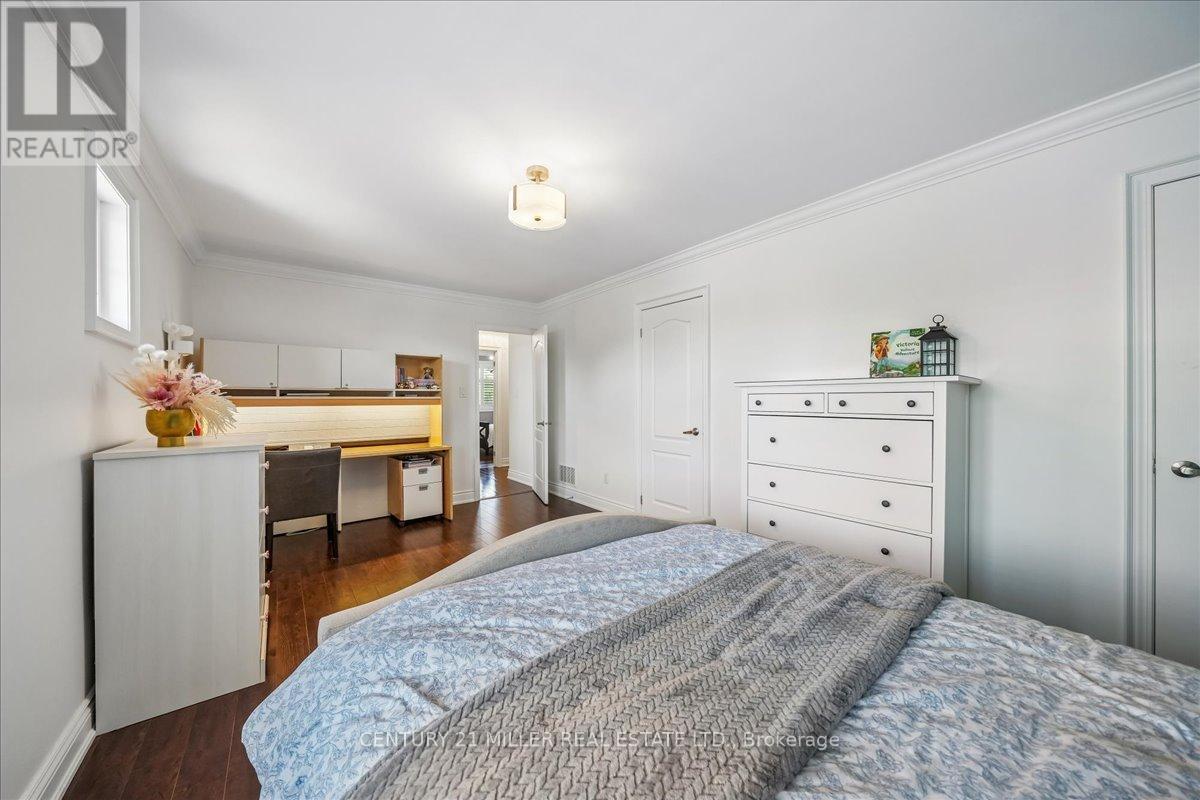 Detached at 2371 CALLOWAY DRIVE, Oakville