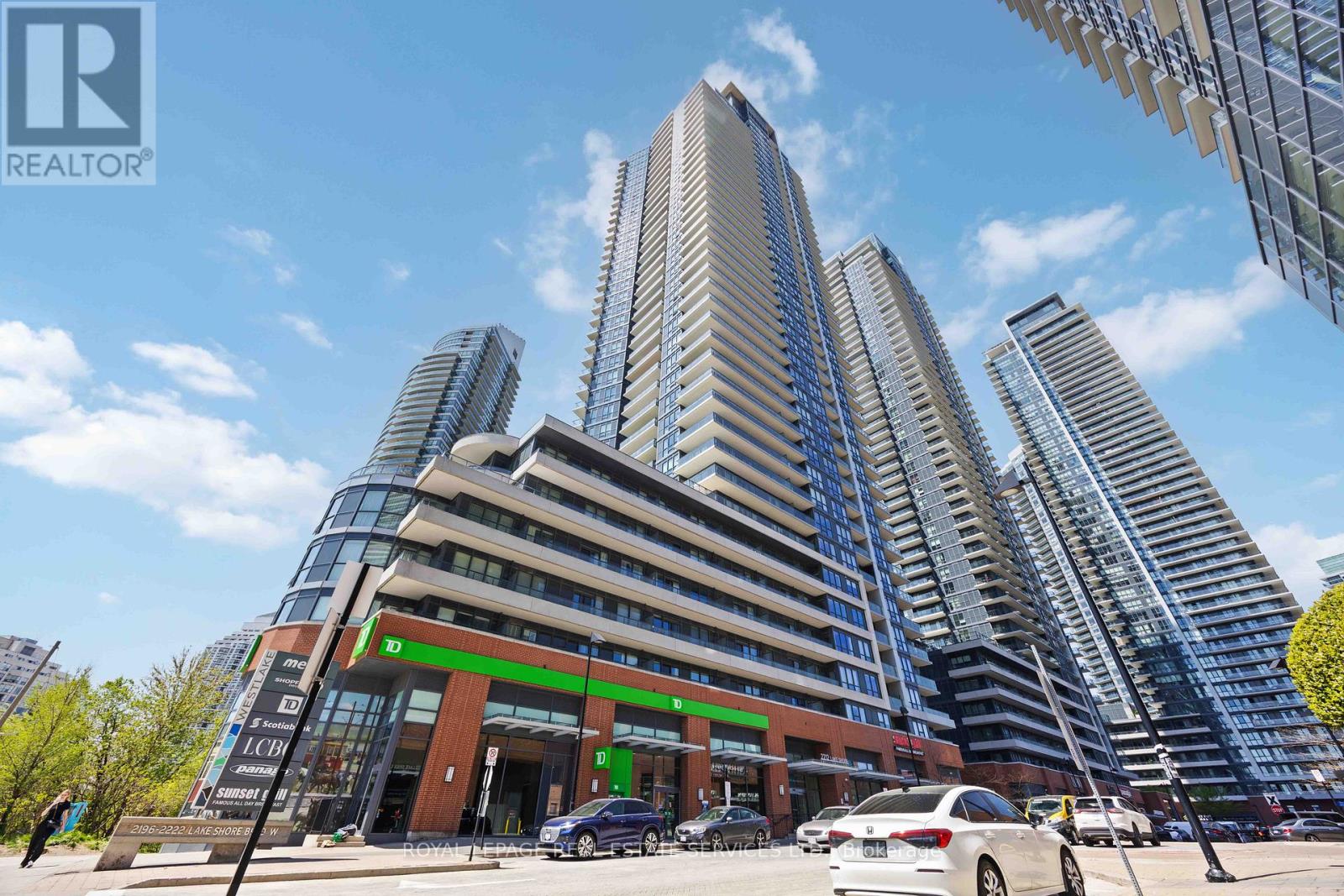 Apartment at 3807 - 2212 LAKE SHORE BOULEVARD W, Toronto (Mimico)