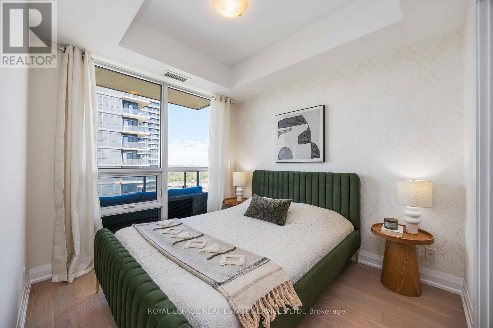 Apartment at 3807 - 2212 LAKE SHORE BOULEVARD W, Toronto