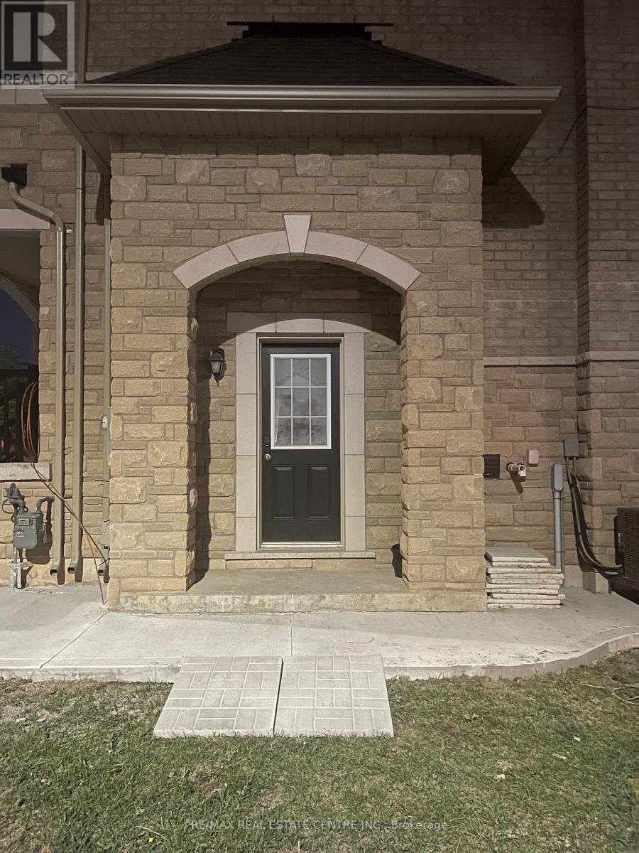 Semi-Detached/Link at BSMT - 63 ALLEGRO DRIVE, Brampton (Credit Valley)