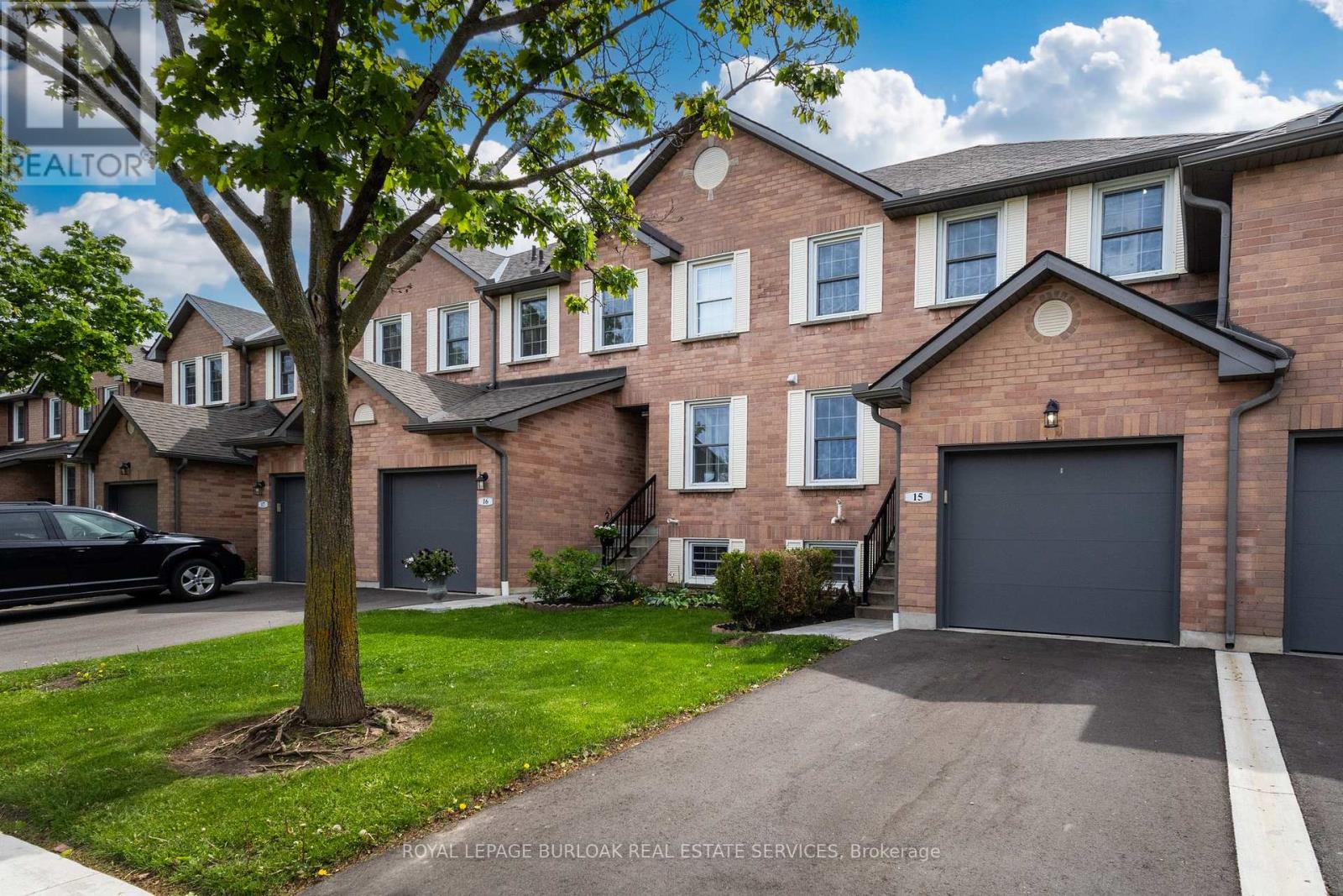 Townhouse at 15 - 2935 HEADON FOREST DRIVE, Burlington (Headon)