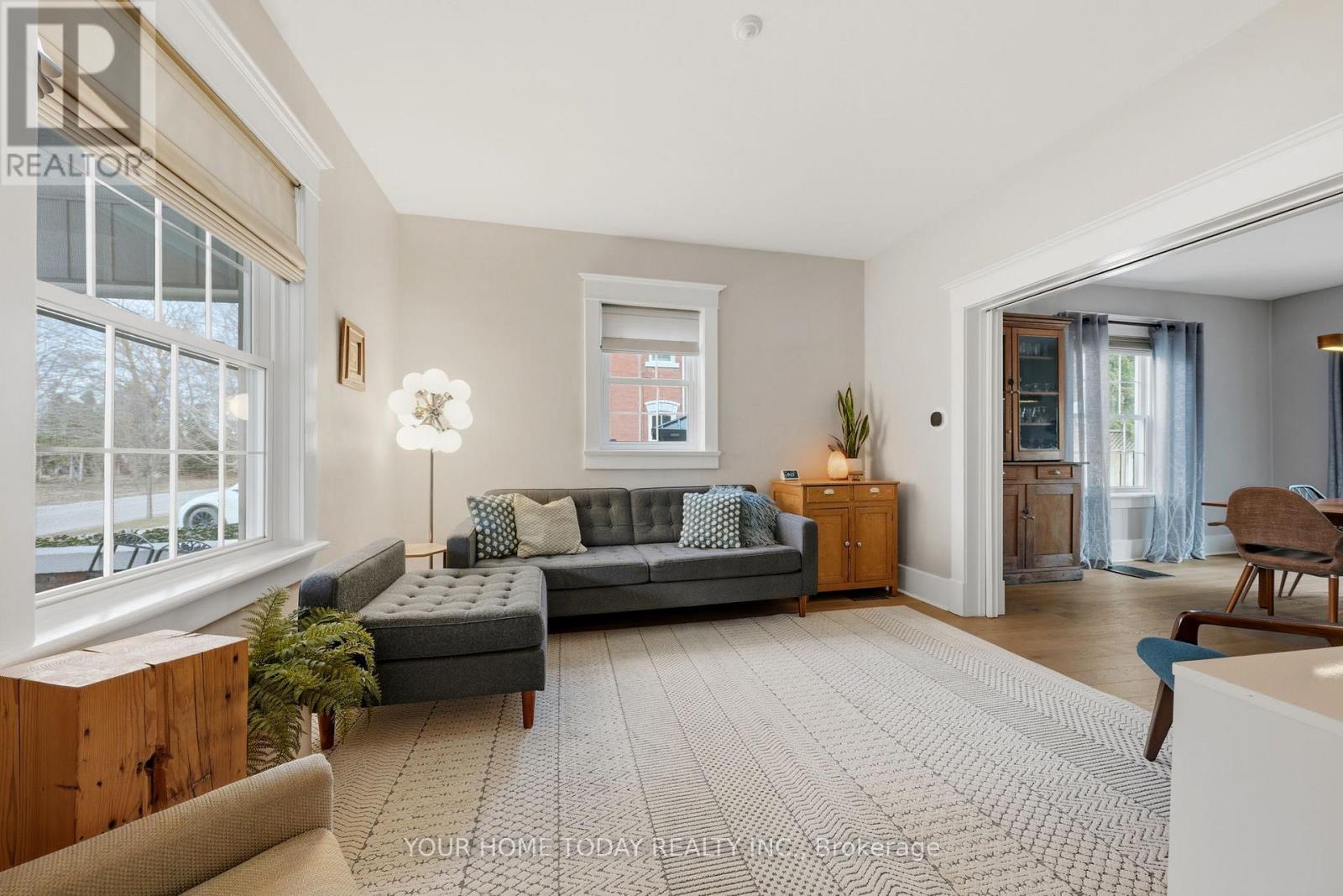 Detached at 17 PARK AVENUE, Halton Hills