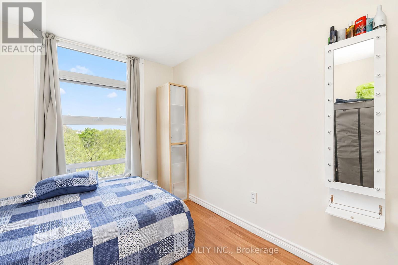 Apartment at 709 - 335 DRIFTWOOD AVENUE, Toronto