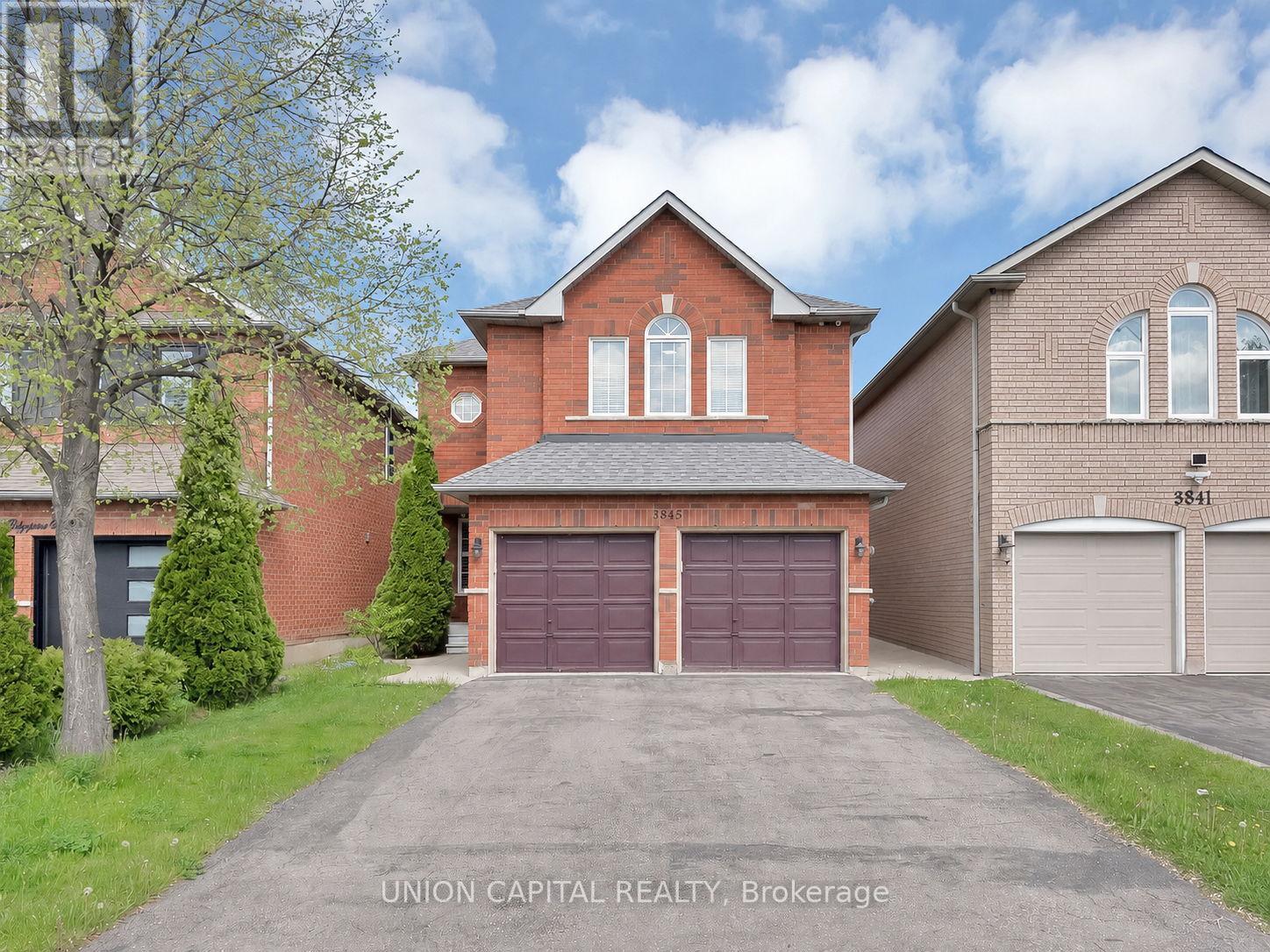 Detached at 3845 RIDGEPOINT WAY, Mississauga (Lisgar)
