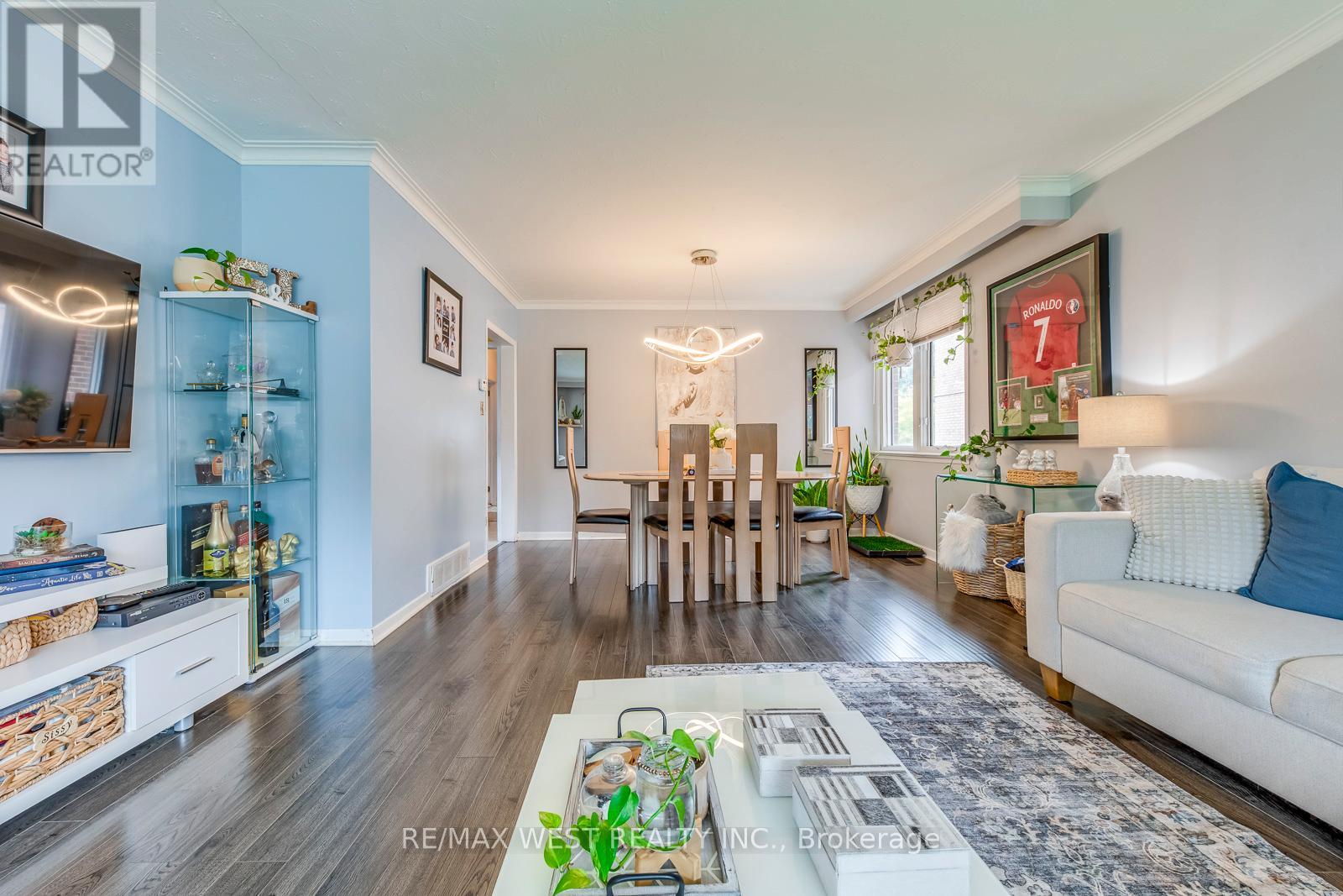 Detached at 65 NORTH PARK DRIVE, Toronto