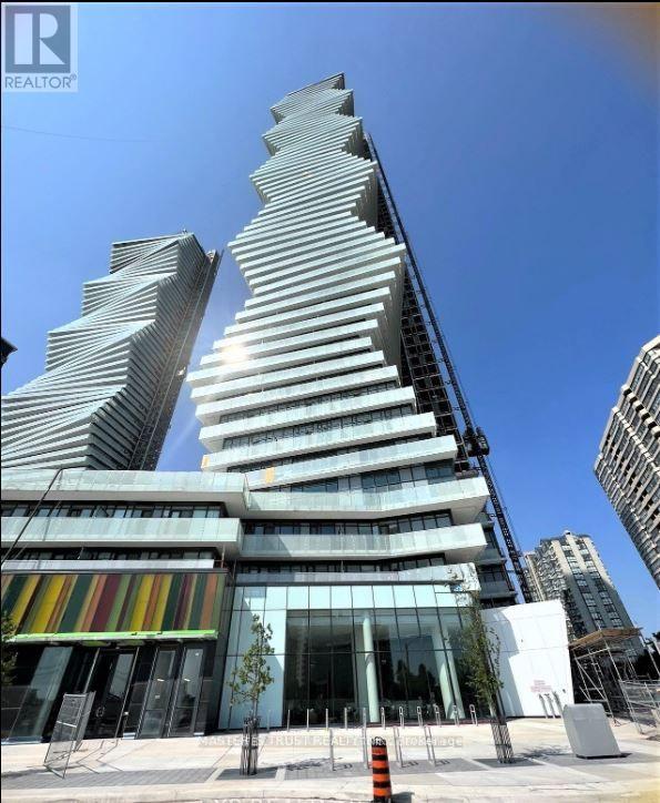 Apartment at 803 - 3883 QUARTZ ROAD, Mississauga (City Centre)