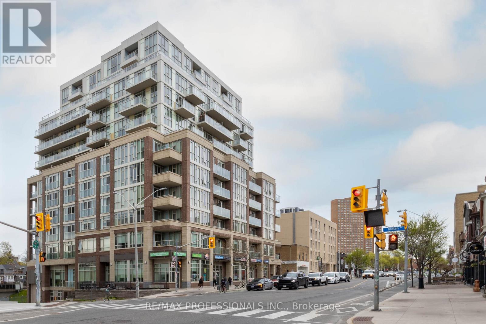 Apartment at 410 - 1638 BLOOR STREET W, Toronto (High Park North)