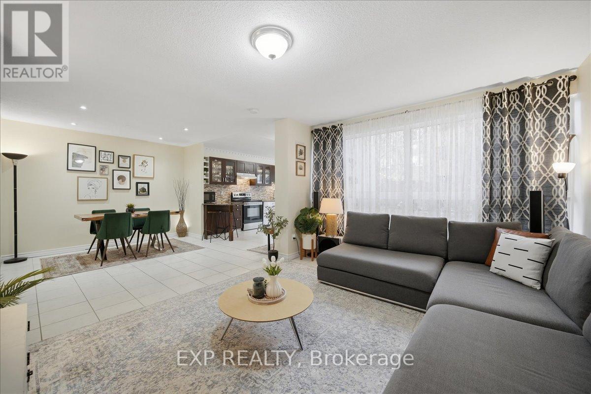 Townhouse at 167 - 1055 DUNDAS STREET E, Mississauga