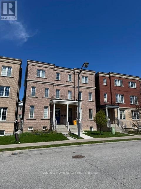 Semi-Detached/Link at 1 Sheffer Terr,
