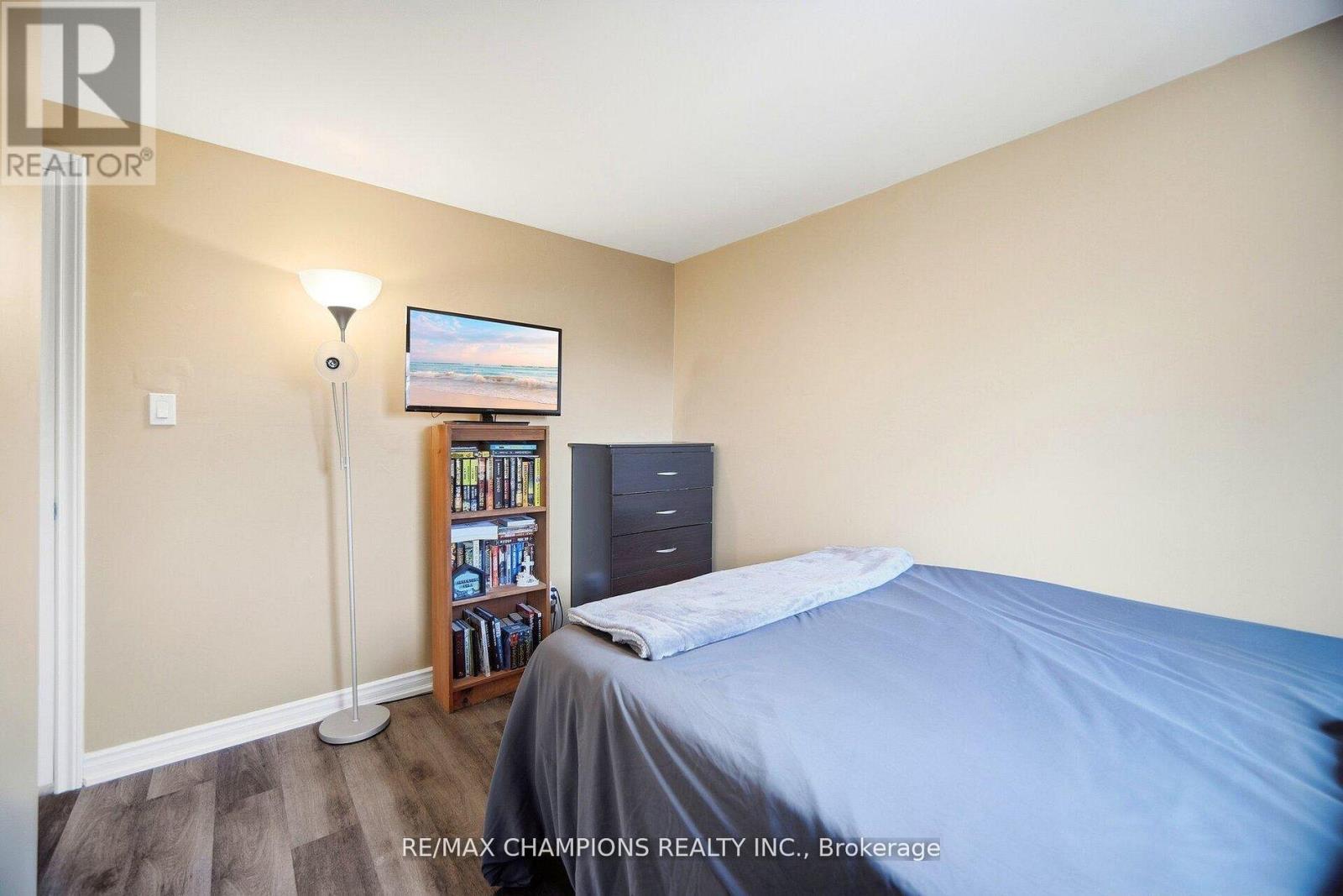 Semi-Detached/Link at 64 GREENBRIAR ROAD, Brampton