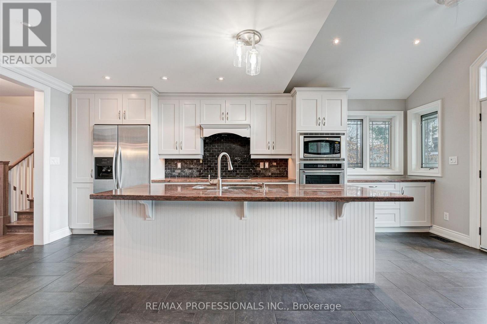 Detached at 64 RAVENSBOURNE CRESCENT, Toronto
