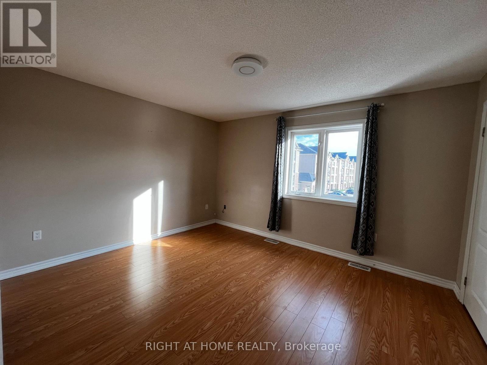 Townhouse at 128 - 1380 COSTIGAN ROAD, Milton