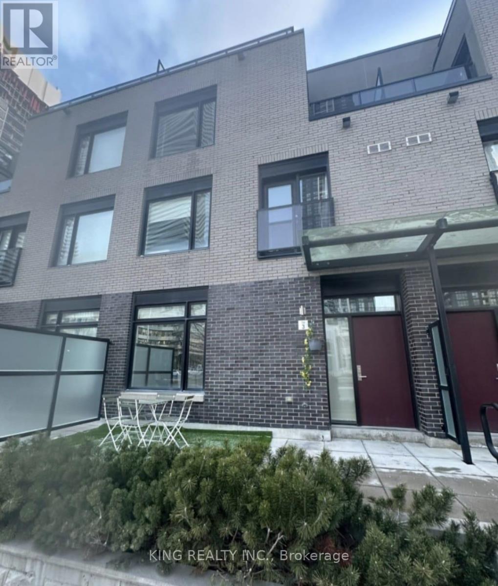 Townhouse at 3 - 4010 PARKSIDE VILLAGE DRIVE, Mississauga (City Centre)